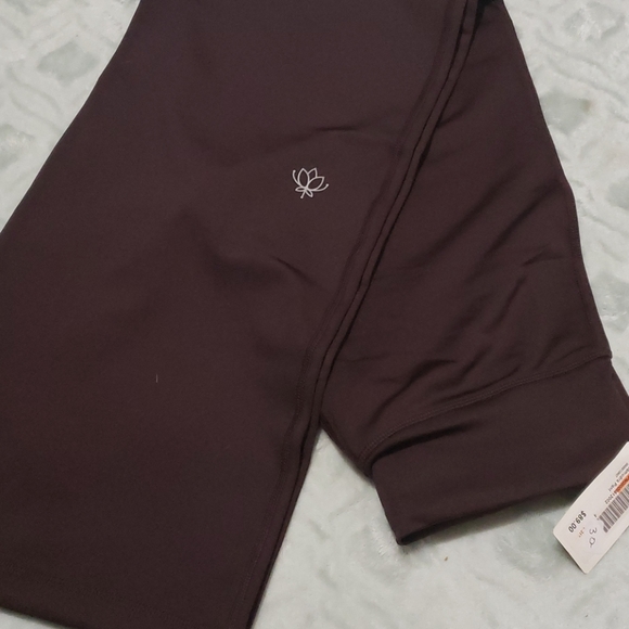 Lotus wear yoga pants with drawstring - Picture 3 of 3